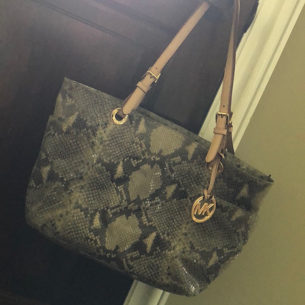 Michael Korda snakeskin purse, in good condition